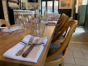 Photo n°20 de Bistrot Le Pont à Lentigny (Restaurant)