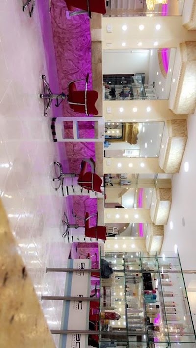Photos of Miran's Saloon