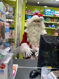 Photo n°14 de PHARMACIE DU MARCHE l Rue Voltaire l La Garenne-Colombes 92 à La Garenne-Colombes (Pharmacie vétérinaire)