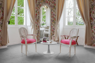 Photo n°49 de Hébergement - piscine - Château de Puy Robert Lascaux - Montignac-Lascaux - Sarlat - Dordogne à 800m de la Grotte de Lascaux à Montignac-Lascaux (Gîte)