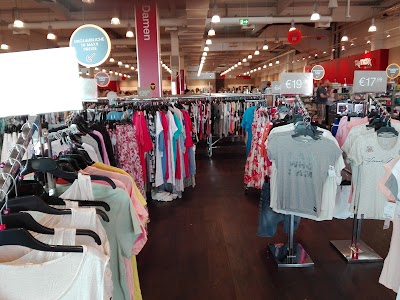 Photos of T.J. Maxx