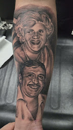 Photo n°6 de STER TATTOO à Parempuyre (Tatoueur)