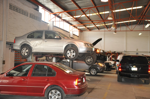 PYPO - Líder en Reconstrucción Automotriz