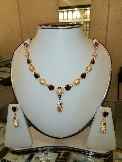 Photos of Imperial Gems & Jewellery