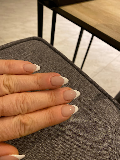 B and Be - La Maison de Beauté - Thumbnail