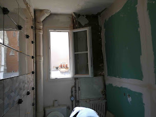 Photo n°27 de DA SILVA PEINTURE ET RÉNOVATION à Lognes (Peintre en bâtiment)