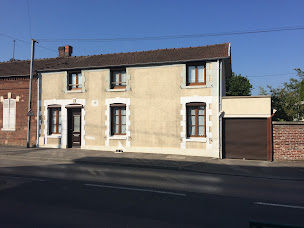 Photo n°4 de John.C toiture & façade à Breuil-le-Vert (Peintre en bâtiment)