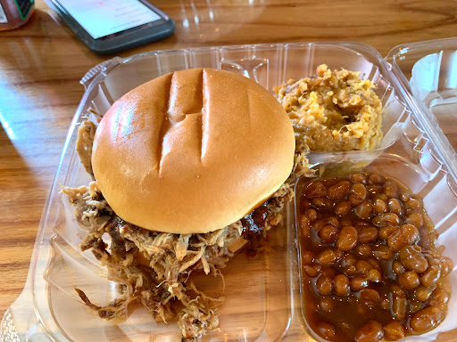 Uncle Beth's BBQ - Visual