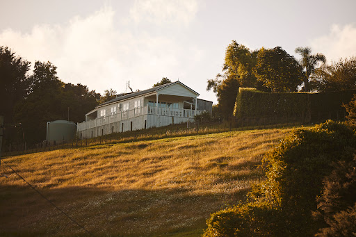 Hedges Estate - Thumbnail