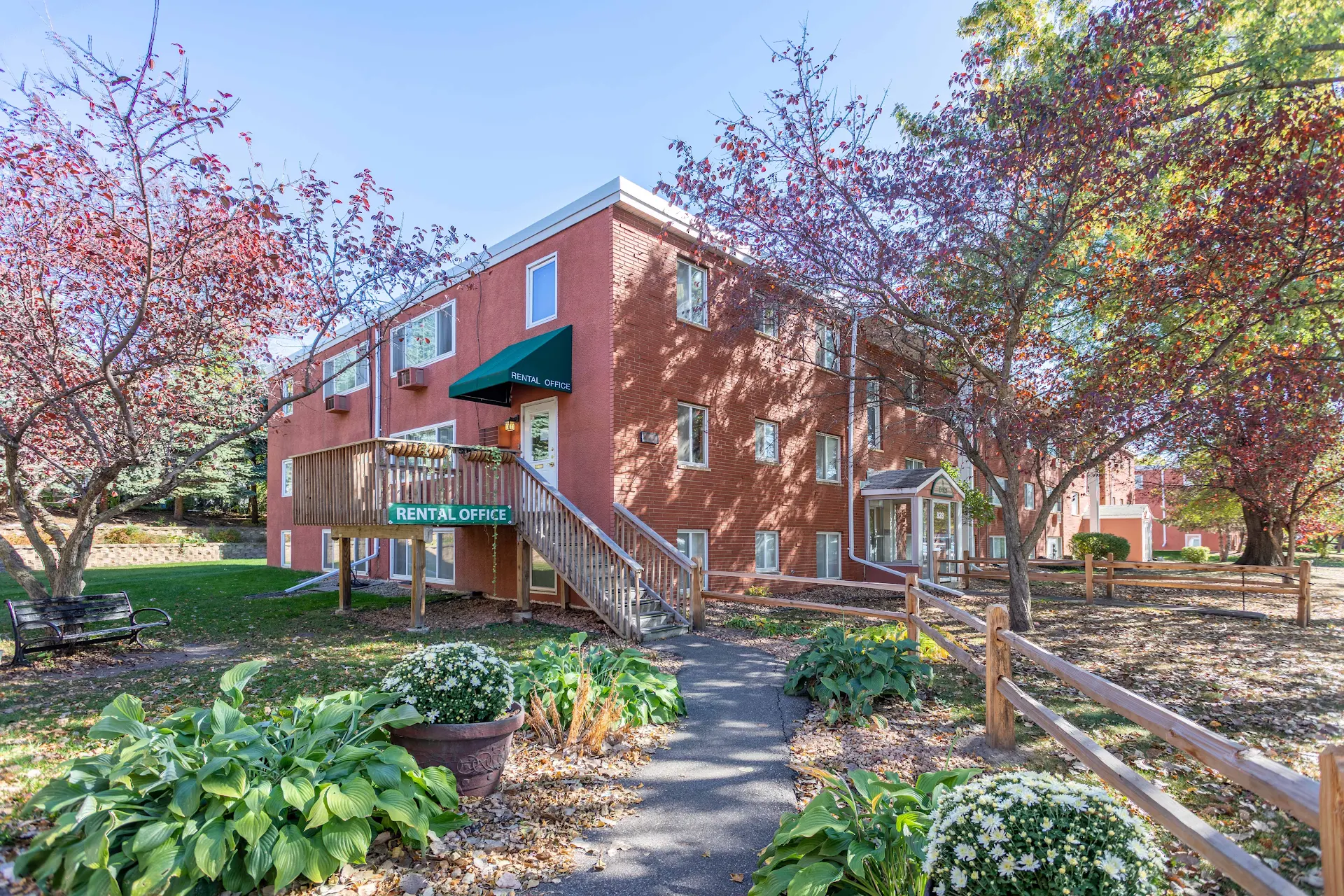 Pine Tree Park Apartments