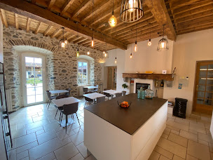 Photo n°4 de La Maison du Bonheur à Ausson (Agence de location de maisons de vacances)