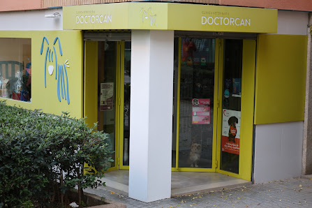 Clínica Veterinaria Doctor Can Calle Sta. Teresa de Jesus, 2, Oeste, 10001 Cáceres, España