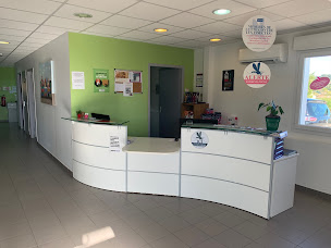 Photo n°2 de Cabinet vétérinaire médico-chirurgical DOGICAT Mazac à Saint-Privat-des-Vieux (Clinique vétérinaire)