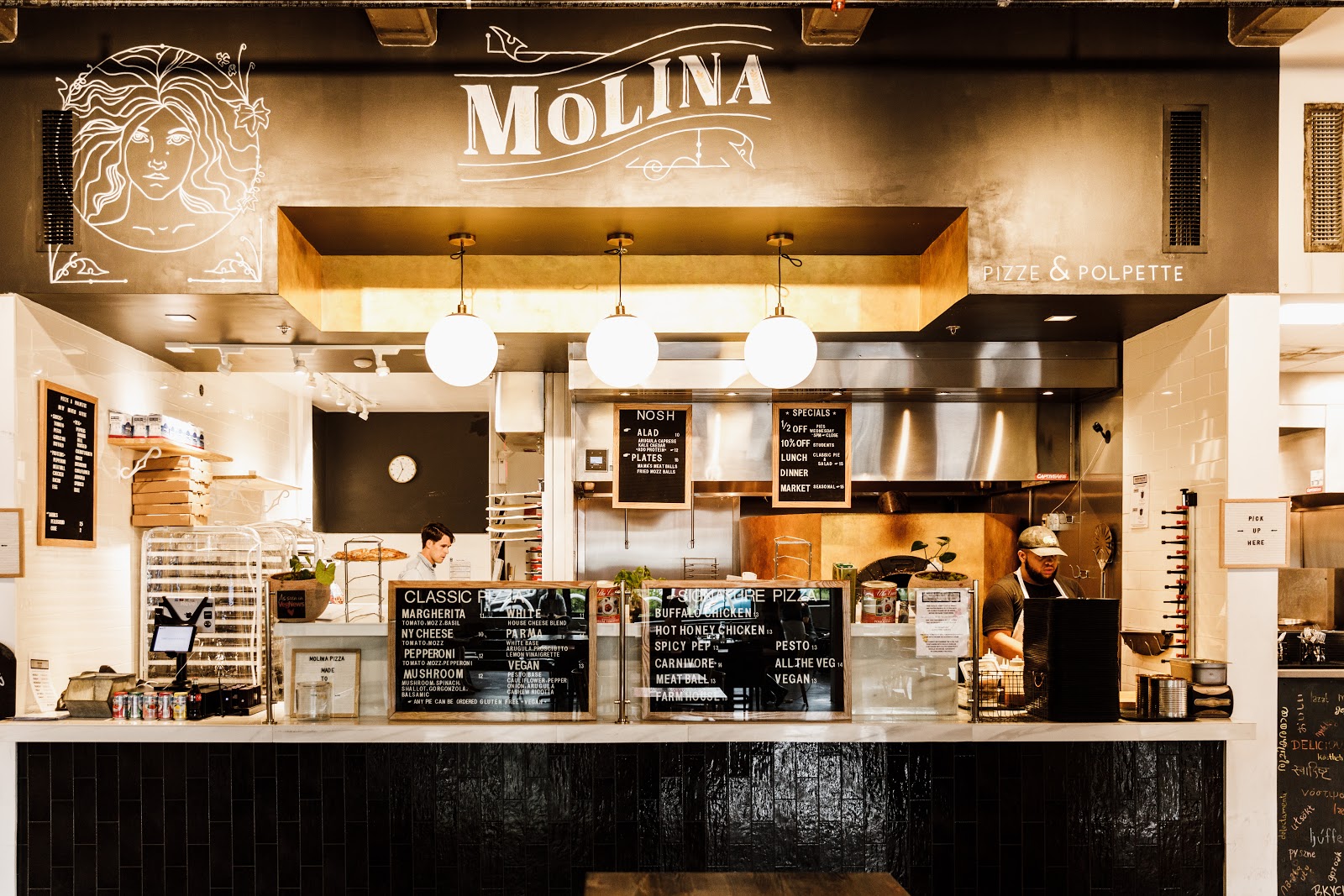 Molina — photo 1