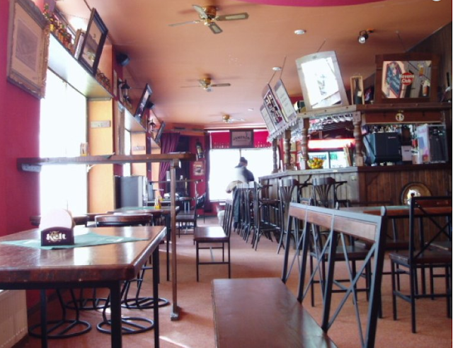 Sherlock's Pub Stodolní