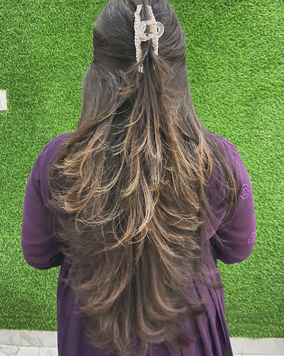 bharti beauty salon & academy