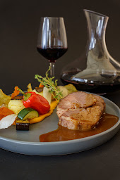 Photo n°22 de Logis Le Grand Hôtel Montval-sur-Loir à Montval-sur-Loir (Cave à vins)