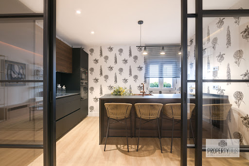 property Plus - Visual