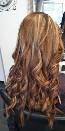 Photo n°6 de Nour Coiffure à Villepinte (Salon de coiffure)