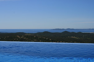 Photo n°20 de Les Villas de Valcros - L'Echappée Bleue Immobilier à La Londe-les-Maures (Agence de location de maisons de vacances)