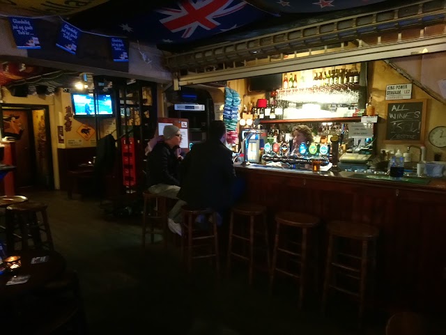 Southern Cross Pub