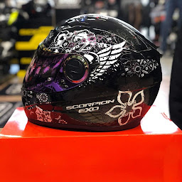 Photo n°38 de Dafy Moto, Dafy Speed Aubenas à Aubenas (Magasin de pièces et d'accessoires pour motos)