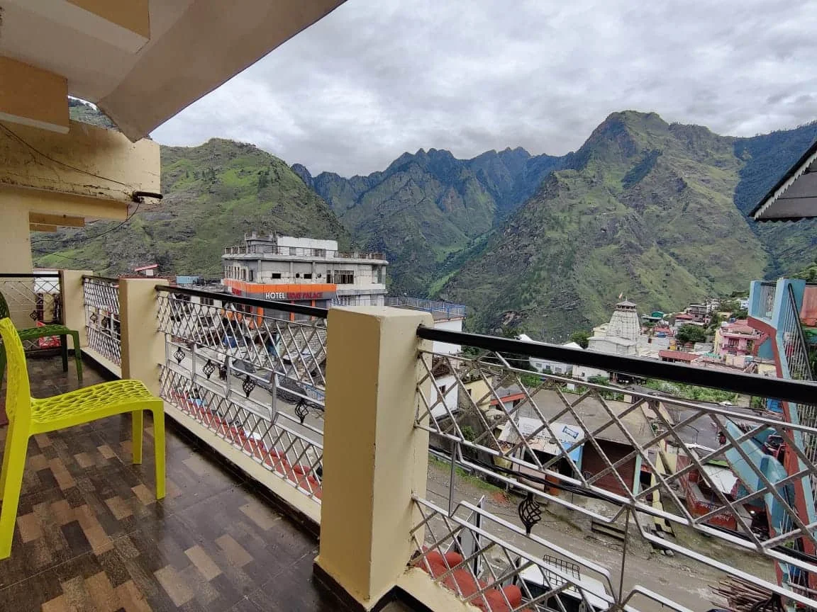 Odyssey Stays Joshimath