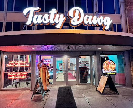 Tasty Dawg, restaurant in Columbus