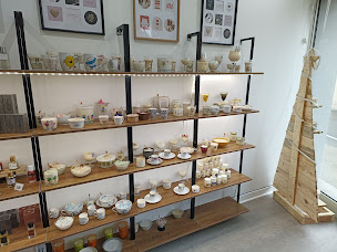 Photo n°3 de PbShop Parfums Bougies Produits Ménagers à Morestel (Magasin)