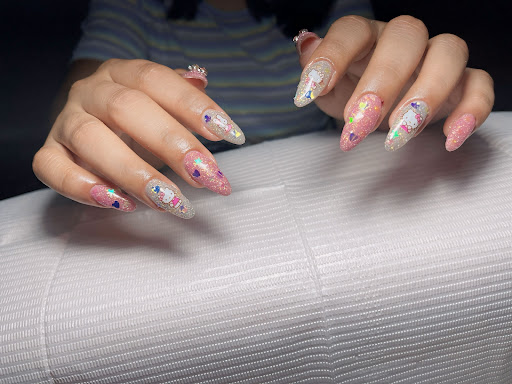 Cherry Nails Studio - Visual
