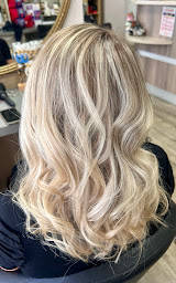 Photo n°13 de Salon Imagin'Hair à Sainte-Sigolène (Salon de coiffure)