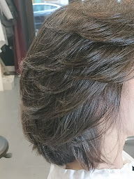 Photo n°21 de Rhoni coiffure - salon de Rony à Paris (Salon de coiffure)