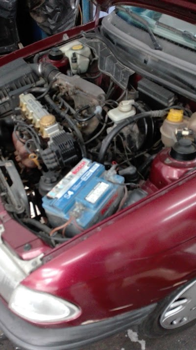 Photos of Kaiser Lubricentro