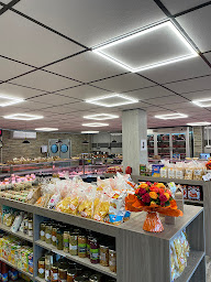 Photo n°8 de La Grande Boucherie Du Charrel à le charrel (Artisanat)