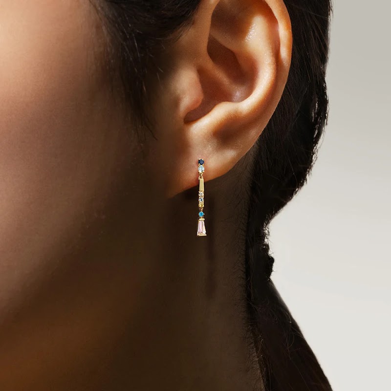 ビズー 大阪心斎橋店