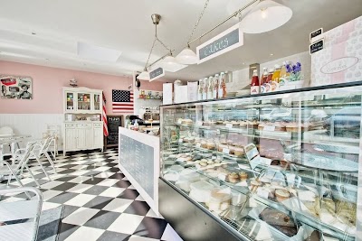 Photos of M-Joy Cupcakes