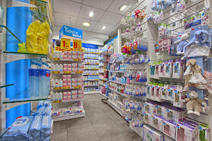 Photo n°18 de Pharmacie Pharmavance Paris 20 à Paris (Pharmacie)