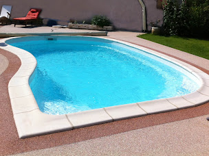 Photo n°21 de Sarl Duffort Agri - Pisciniste EXCEL PISCINES à Pouylebon (Magasin de matériel pour piscines)