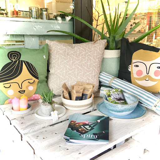 Junes Green Concept Gallery - Germany