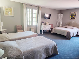 Photo n°10 de Le Rouge Gorge - Restaurant & Chambres d'hôtes à Pontevès (Chambre d'hôtes)