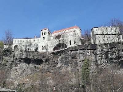 Photos of Monastery Mgvimevi
