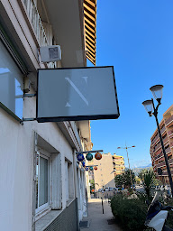 Photo n°20 de Nanounaiiils à Saint-Laurent-du-Var (Salon de manucure)