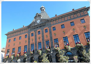 Photo n°24 de Mairie - Aurillac à Aurillac (Administration)