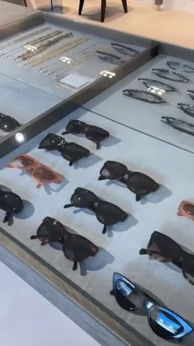 Opinii despre Democratic Eyewear Frederiksberg în Indre By - Optiker