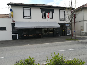 Photo n°3 de Au Bonheur de la Presse à Puyoô (Marchand de journaux)