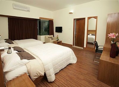 Photos of Richmond Hotel & Suites