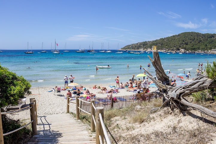 Ibiza Spotlight by null