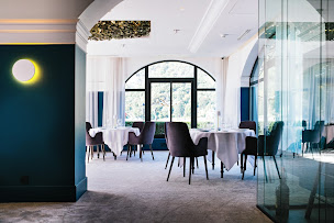 Photo n°54 de Restaurant gastronomique Jean Sulpice à Talloires-Montmin (Restaurant gastronomique)