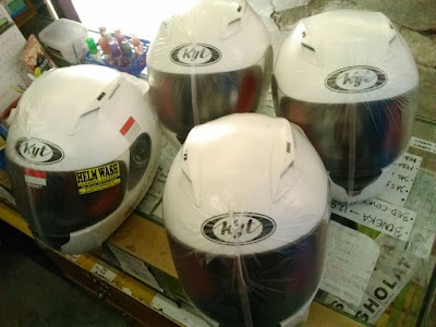 Photos of LaundRA Laundry Dryclean&Helm Wash