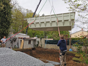 Photo n°1 de Les Piscines Caladoises à Anse (Service de réparation de piscines)